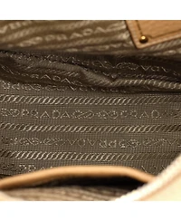 Pre-Owned Prada Medium Zip Top Hobo Vitello Daino