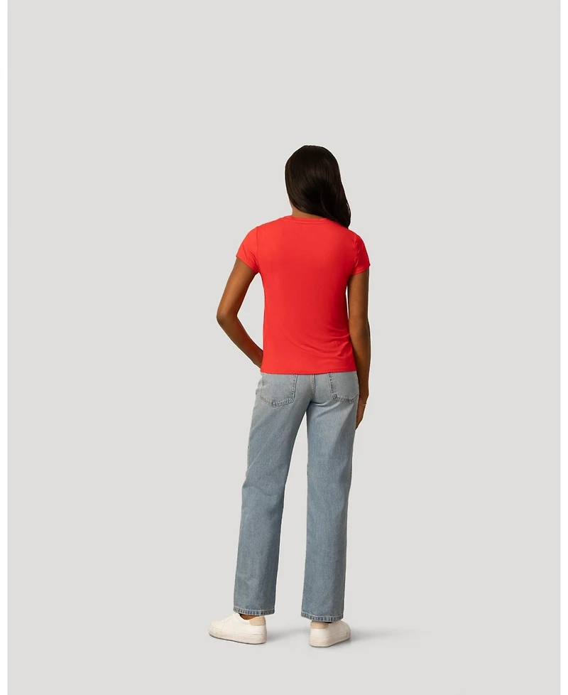 Cable & Gauge Women's V neck Patch Pocket Tee