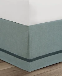 J Queen New York Blossom View Embroidered 4-Pc. Comforter Set