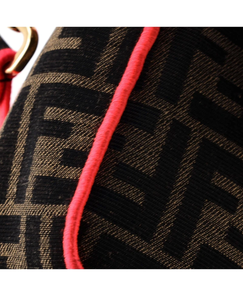 Pre-Owned Fendi Medium Baguette Nm Bag Zucca Canvas