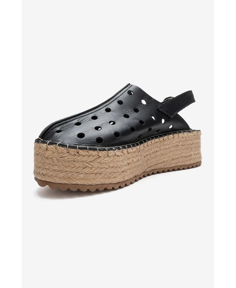 Forever & Always Shoes Women's Fraga Leather Wedge Sandal