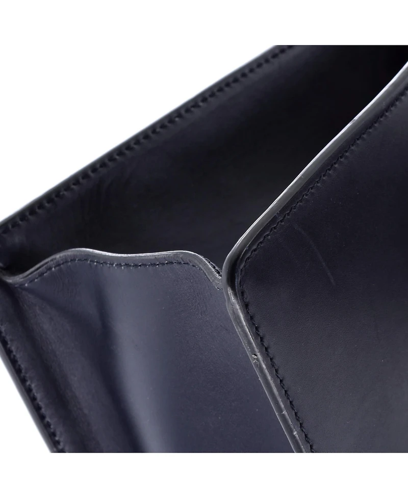 Pre-Owned Gucci Medium Sylvie Top Handle Bag Leather