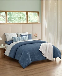 Ugg Devn Lightweight 2-Pc. Comforter Set, Twin Xl