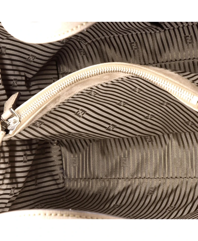 Pre-Owned Fendi Regular Peekaboo Bag Rigid Leather