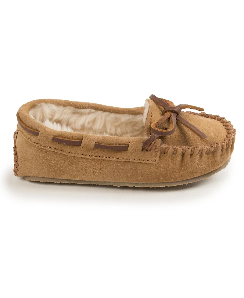 Minnetonka Little and Big Girls Cassie Slipper