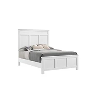 New Classic Furniture Andover Solid Wood Bed