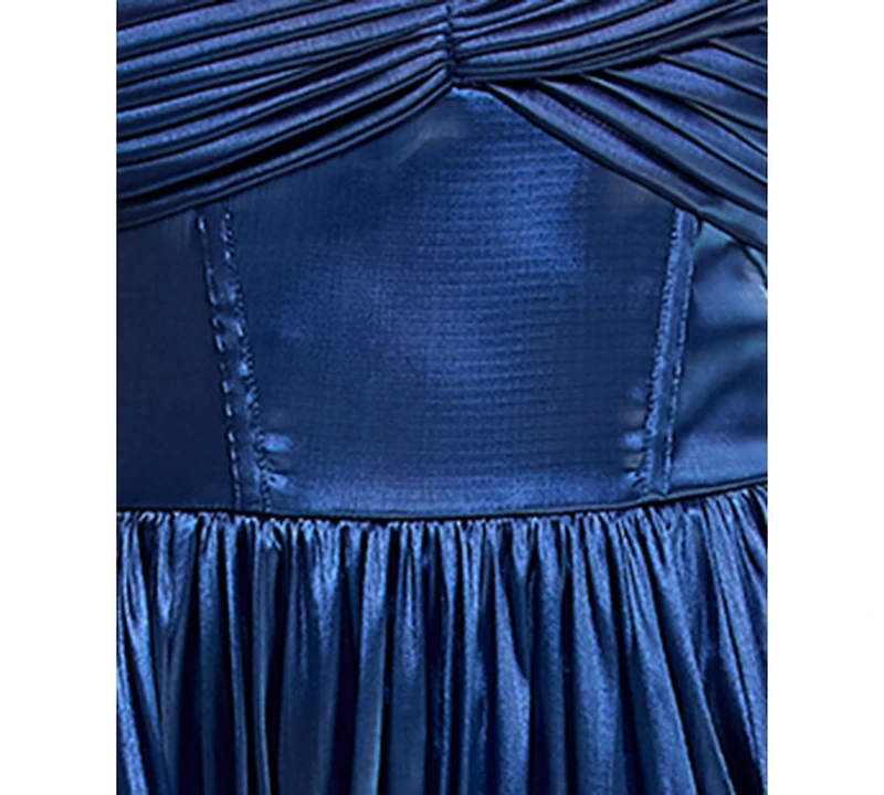 Emerald Sundae Juniors' Sweetheart Neck Flared Midi Dress