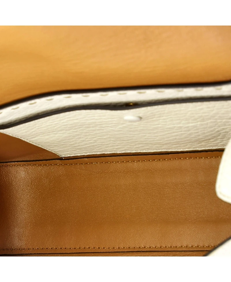 Pre-Owned Fendi Medium Selleria Baguette Nm Bag Leather