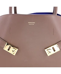 Pre-Owned Salvatore Ferragamo Large Hug Top Handle Bag Leather