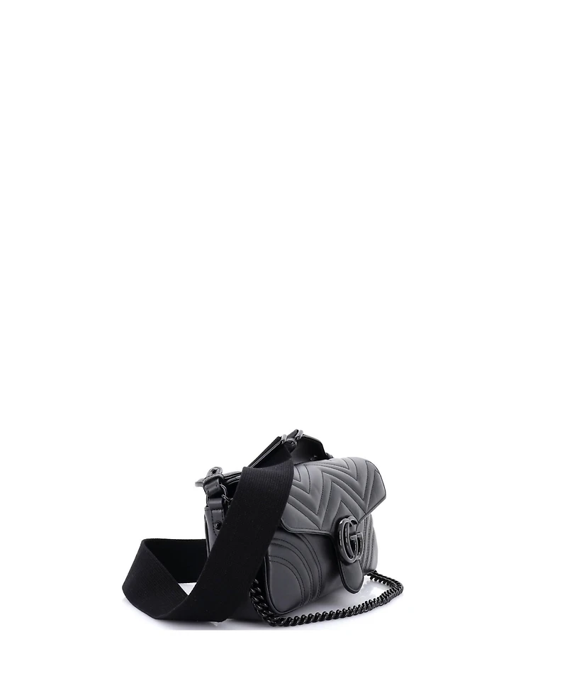 Pre-Owned Gucci Medium Gg Marmont Monochrome Flap Bag Matelasse Leather