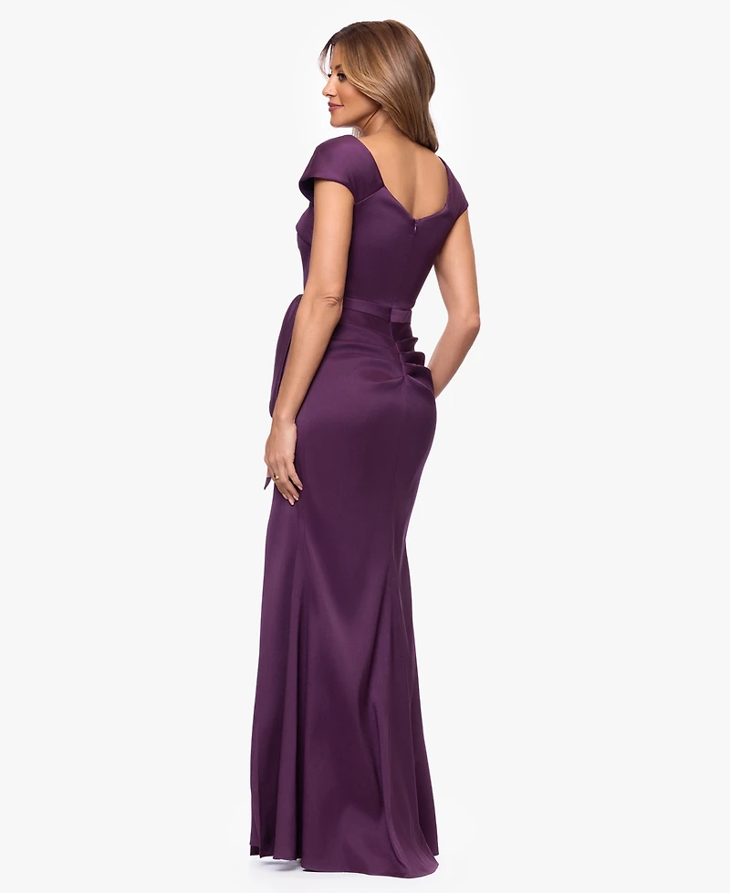 Xscape Women's Asymmetric Neck Short-Sleeve Gown