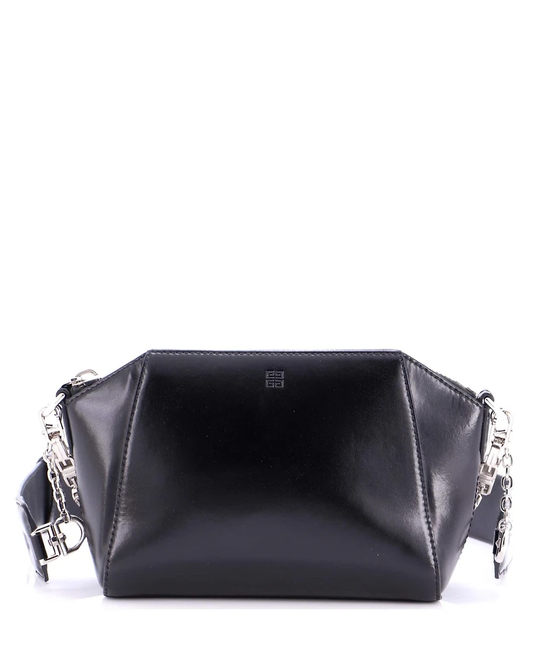Pre-Owned Givenchy Xs x Chito Antigona Convertible Bag Leather