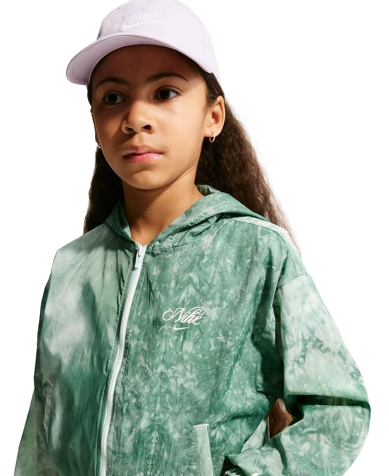 Nike Girls' 7-16 Sportswear Club Woven Track Jacket