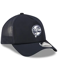 New Era Men's Navy New York Yankees 2026 Batting Practice Alternate Apex 9FORTY Adjustable Hat