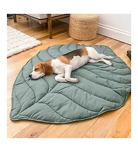 FunnyFuzzy Leaf Shape Pet Blanket