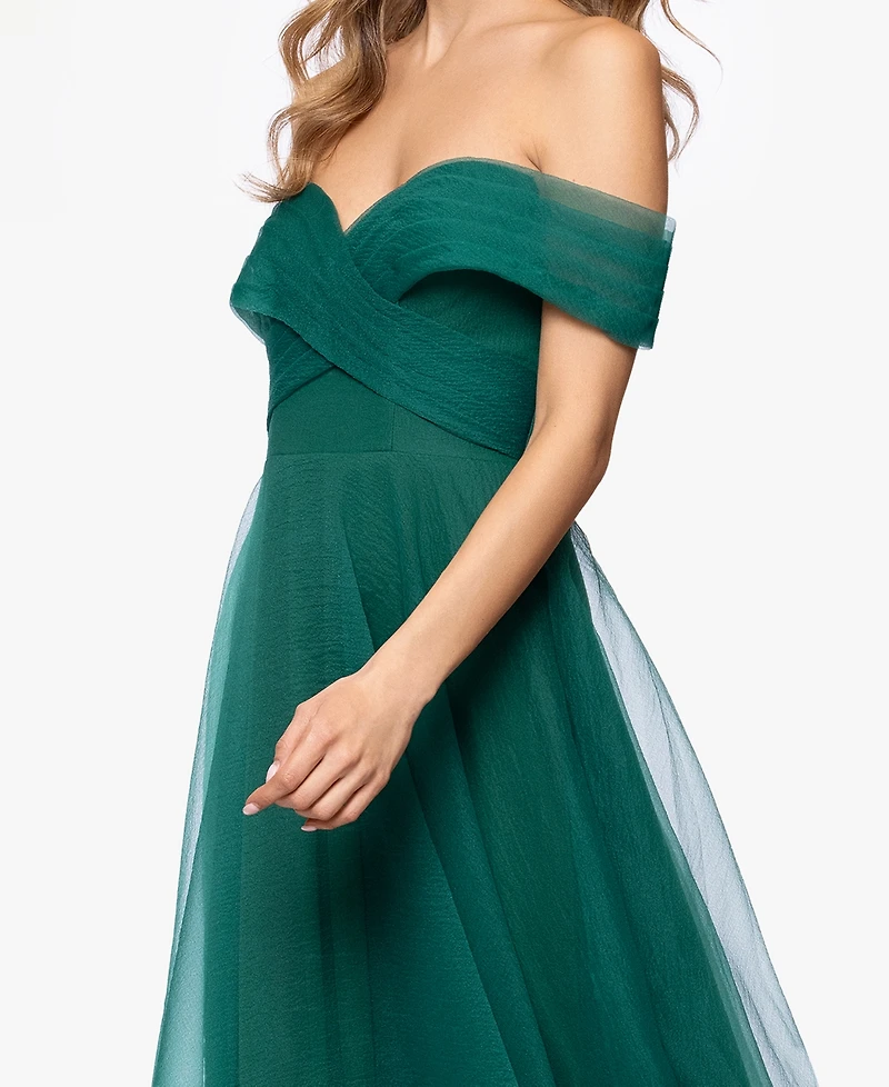 Betsy & Adam Women's sweetheart neck Ball Gown Dress