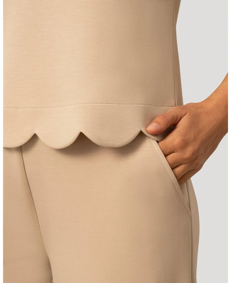 Cable & Gauge Women's Scallop Trim Top and Capri Pant Set