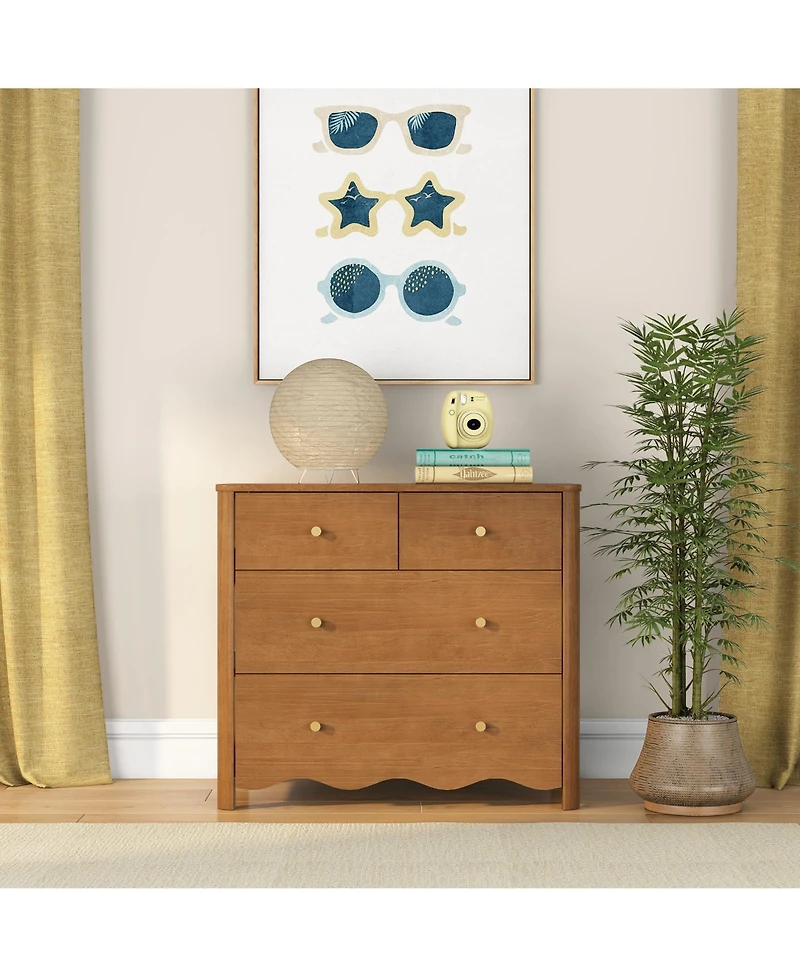 Max and Lily Sutton 4 Drawer Dresser
