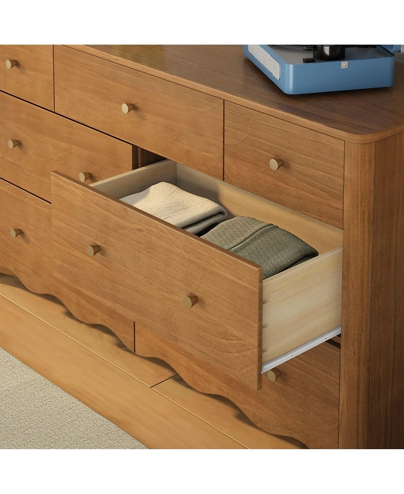 Max and Lily Sutton 7 Drawer Dresser