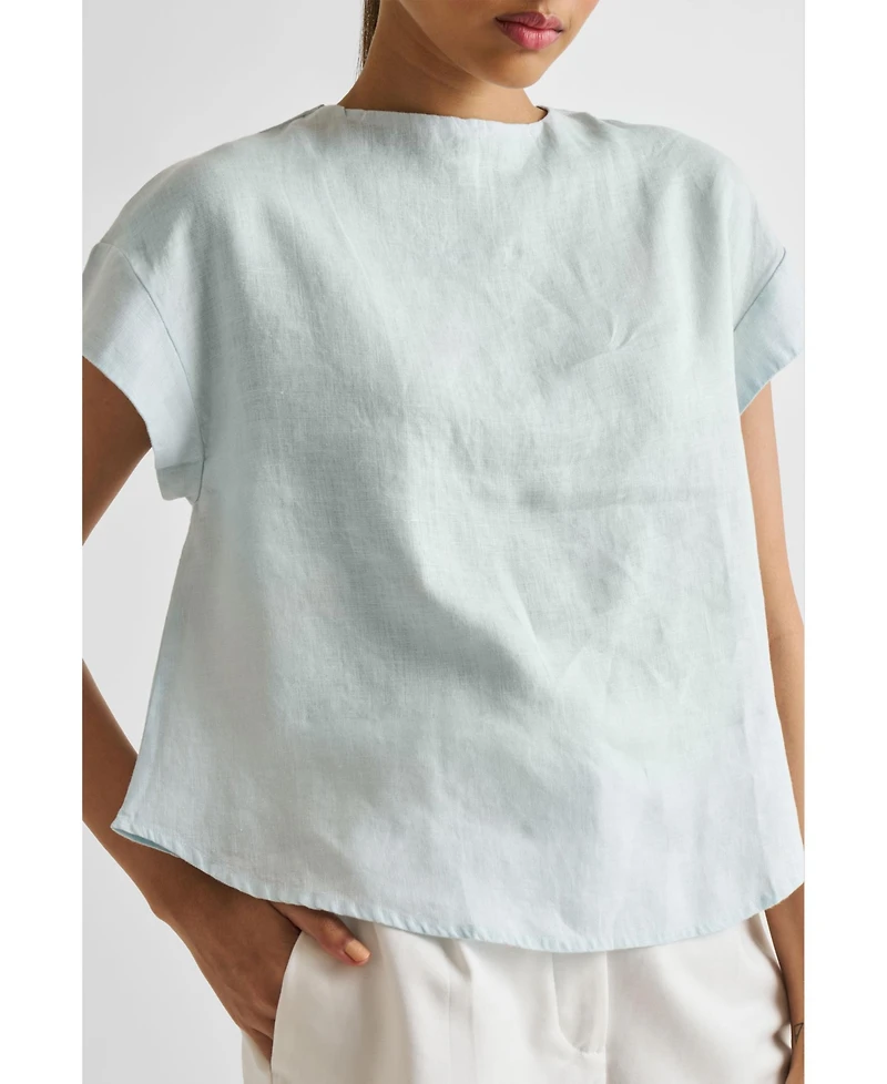 Cap Sleeved Everyday Top