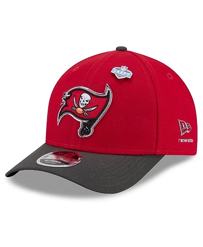 New Era Men's Red/Pewter Tampa Bay Buccaneers 2026 Nfl Draft 9FORTY M-Crown Adjustable Hat