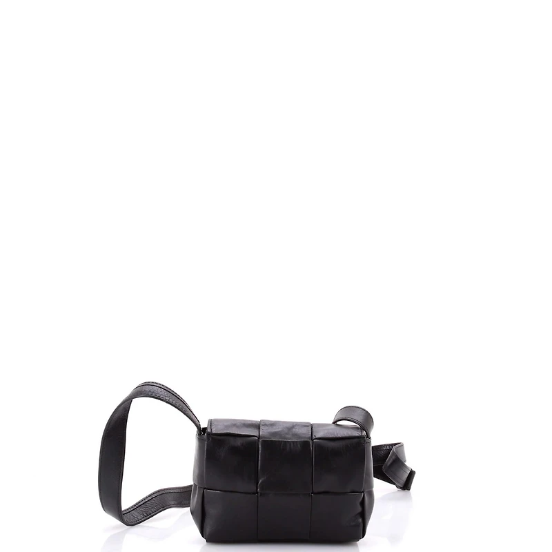 Pre-Owned Bottega Veneta Candy Cassette Crossbody Bag Maxi Intrecciato Leather