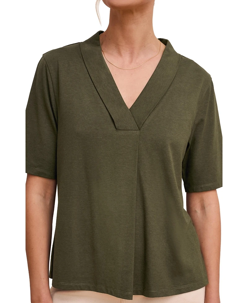 Celtic & Co. Women's Relaxed V Neck T-Shirt