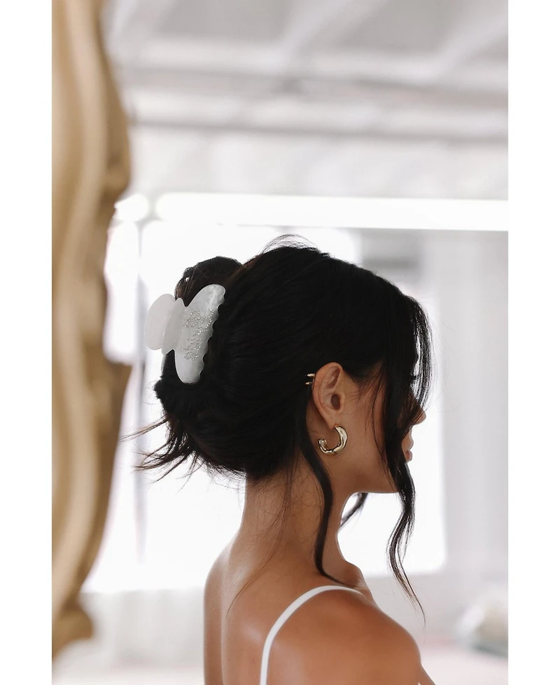 Untamed Petals Bride Crystal Claw Clip