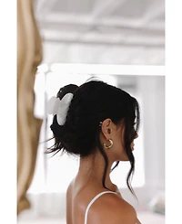 Untamed Petals Bride Crystal Claw Clip