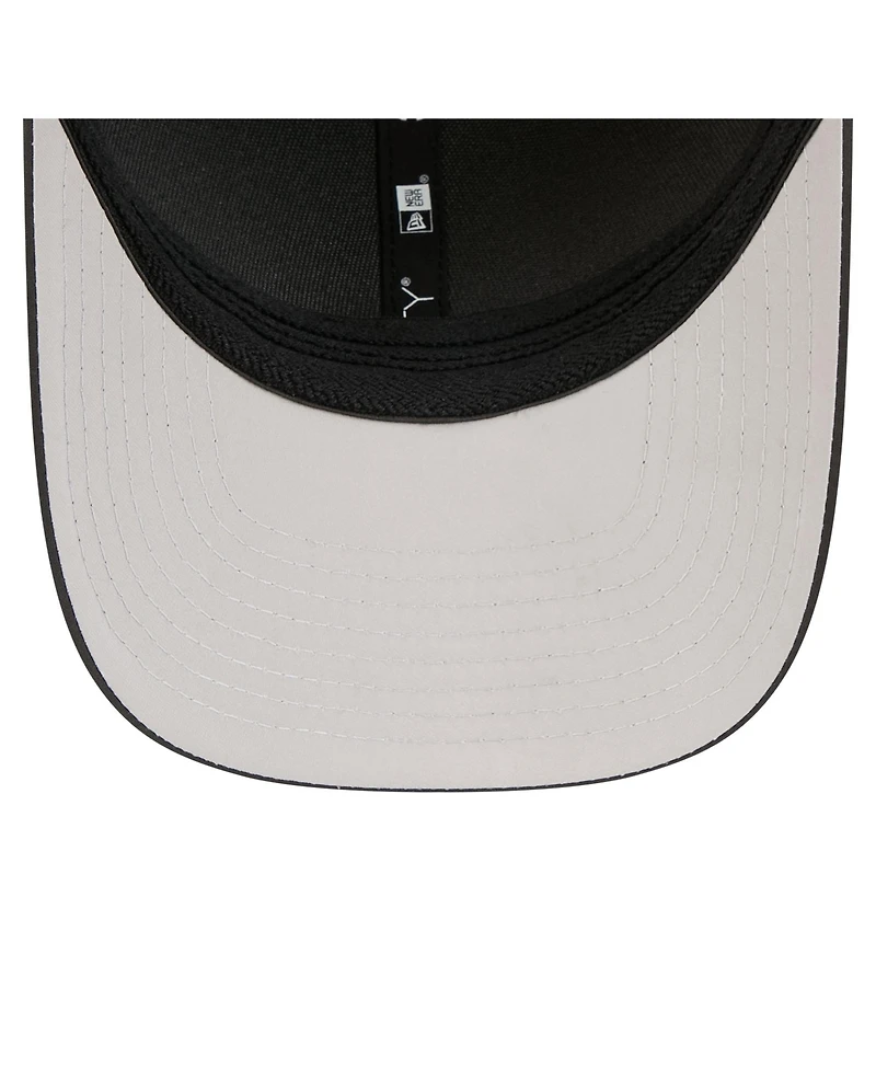 New Era Men's Black Cleveland Guardians Metallic 39THIRTY M-Crown Flex Hat
