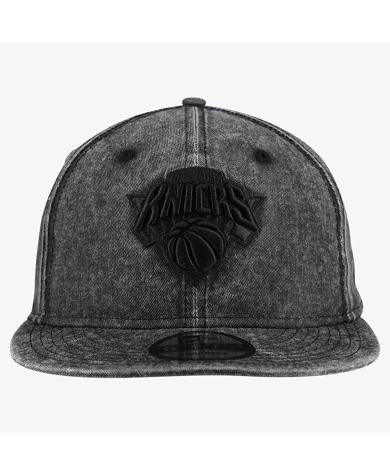 New Era Men's Black New York Knicks Washed Tonal 9FIFTY Snapback Hat