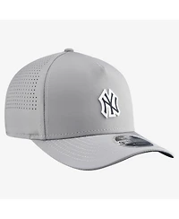 New Era Men's Gray New York Yankees Micro Logo 9FORTY M-Crown A-Frame Adjustable Hat