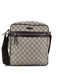 Pre-Owned Gucci Medium Front Zip Messenger Gg Coated Canvas