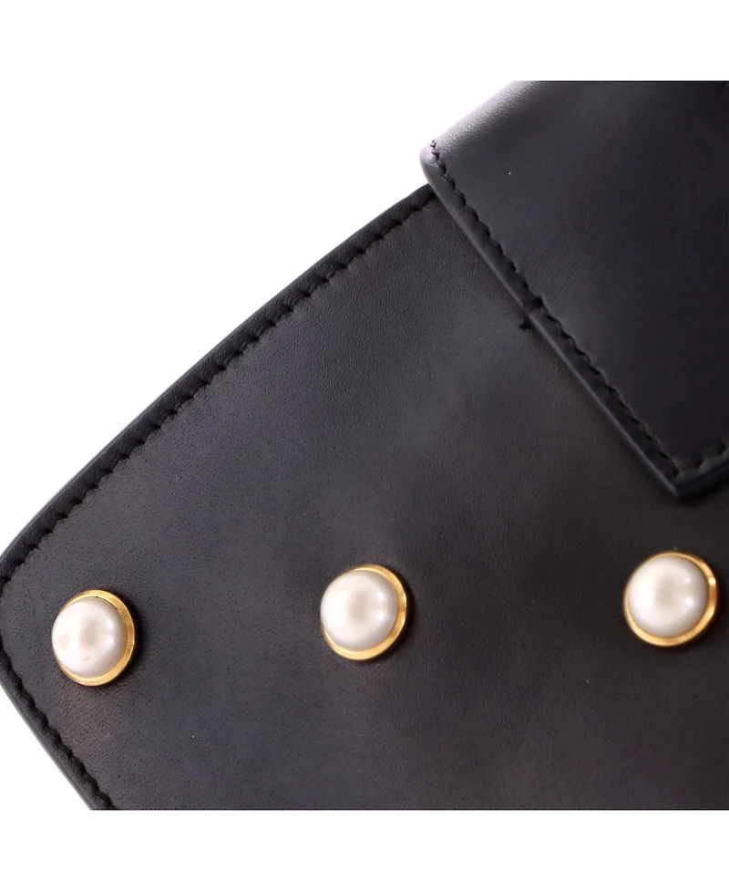 Pre-Owned Gucci Mini Broadway Pearly Bee Shoulder Bag Embellished Leather