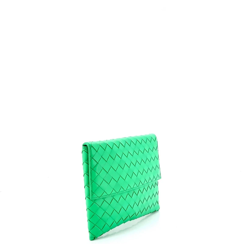 Pre-Owned Bottega Veneta Small Cassette Flat Pouch Maxi Intrecciato Leather