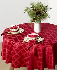Lenox Laurel Leaf Tablecloth, 70" Round