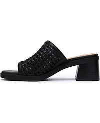 Clarks Women's Jaylan Slide Round Toe Dress Sandals