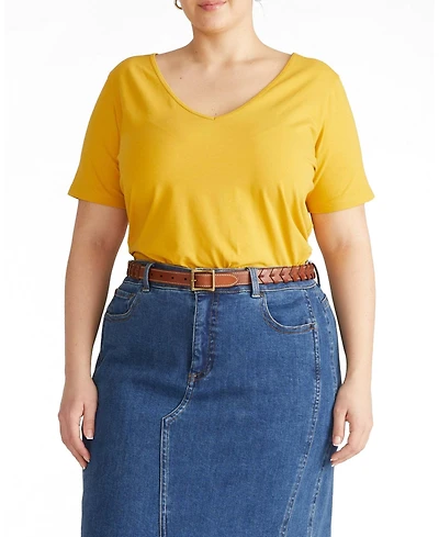 Universal Standard Plus Double V Tee
