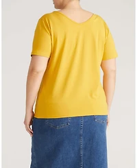 Universal Standard Plus Double V Tee