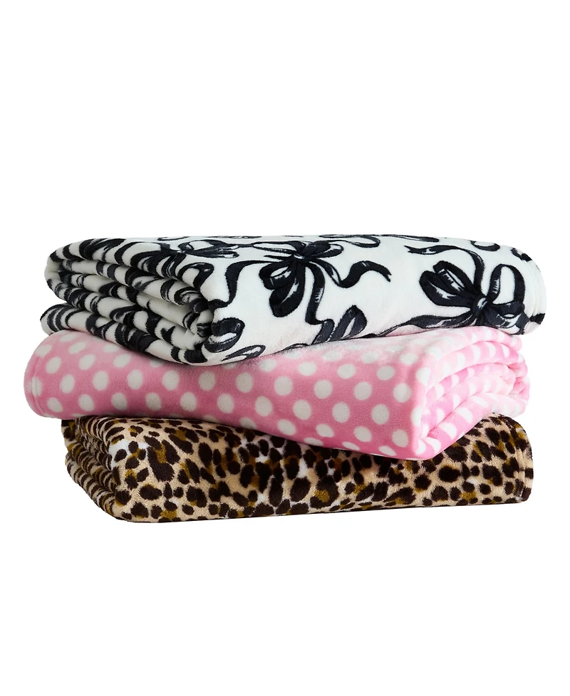 Betsey Johnson Ballet Bows Printed Plush Throw, 70" X 50"