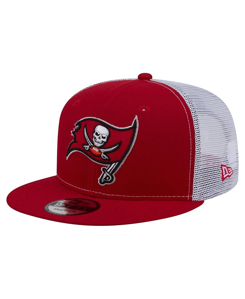 New Era Men's Red Tampa Bay Buccaneers Core Team 9FIFTY Trucker Snapback Hat
