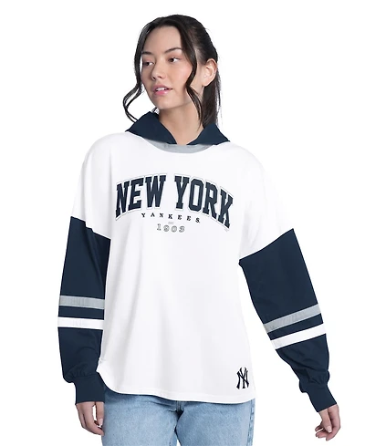 G-iii 4Her by Carl Banks Women's White/Navy New York Yankees Key Player Oversized Hooded Long Sleeve T-Shirt
