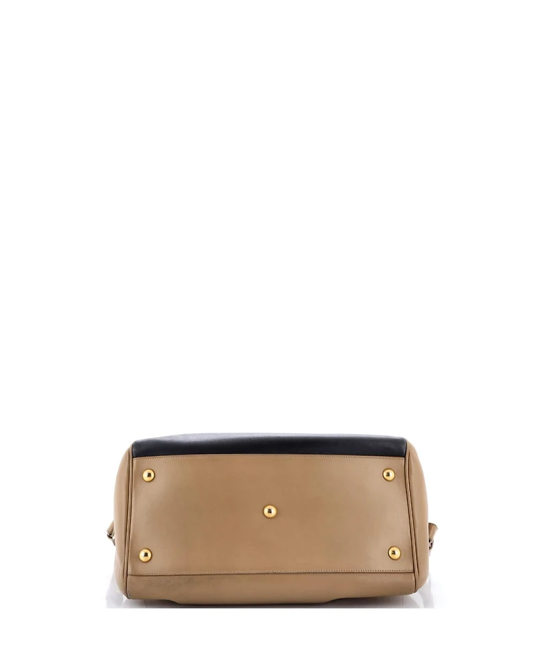 Pre-Owned Saint Laurent 6 Classic Duffle Bag Leather