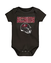 Outerstuff Boys and Girls 3 Piece Tampa Bay Buccaneers Littlest Player Bodysuit Set