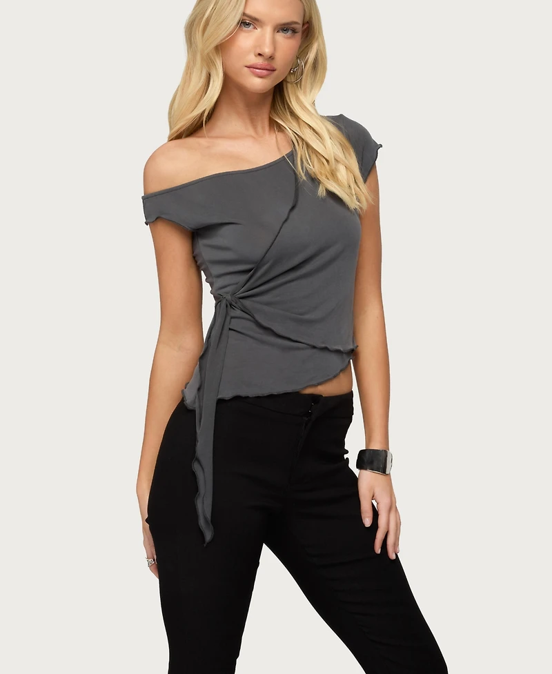 Edikted Womens Asymmetric Off Shoulder Wrap Top
