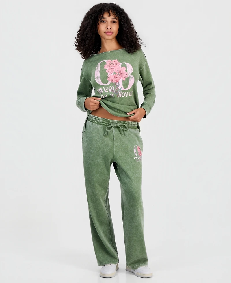 Rebellious One Juniors' Sweet Flowers Fleece Sweatpants
