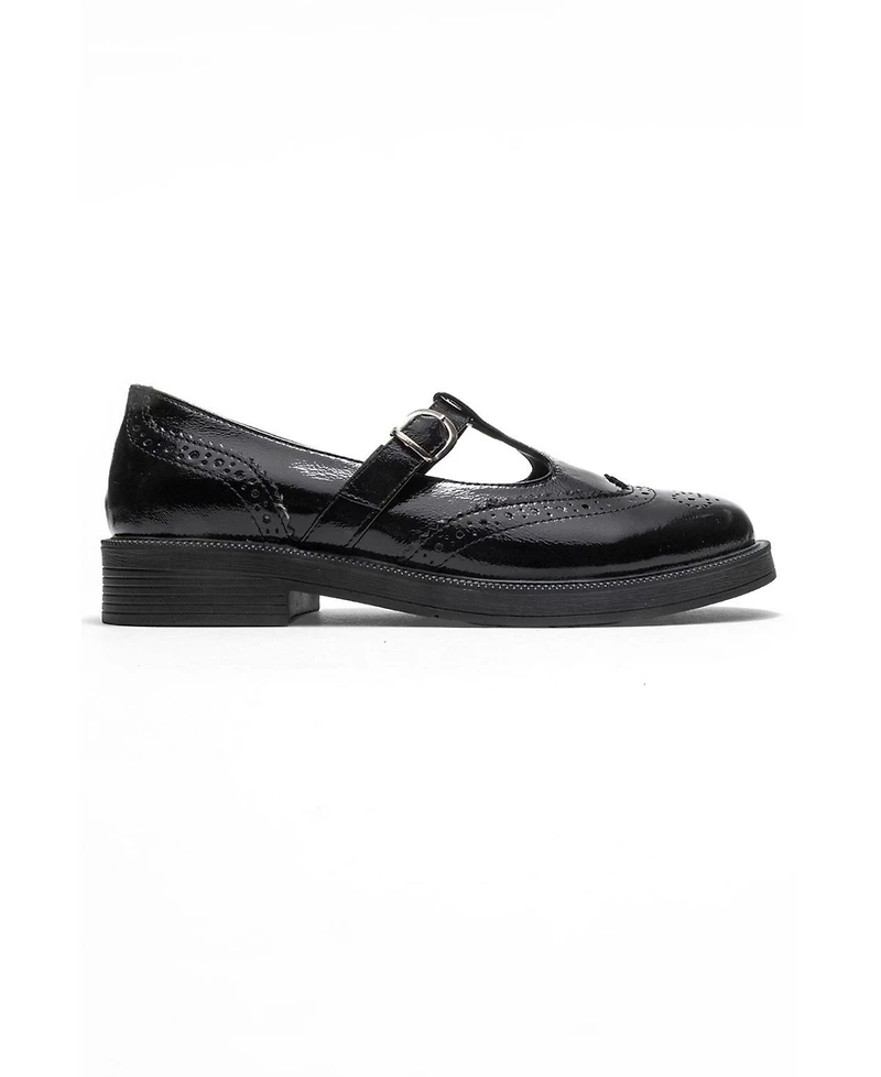 Forever & Always Shoes Women's Dorian Leather Loafer