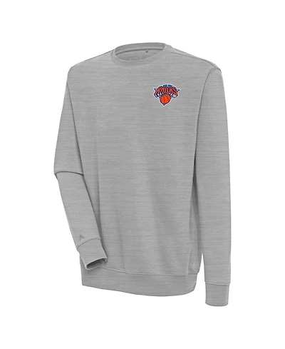 Antigua Men's Heather Gray New York Knicks Victory Pullover Sweatshirt