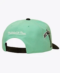 Mitchell & Ness Men's Mint/Black New York Knicks In the City Pro Pinch Snapback Hat