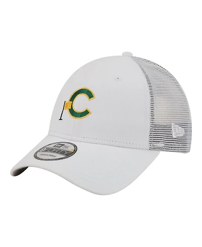 New Era Men's White Chicago Cubs Flag 9FORTY Trucker Adjustable Hat